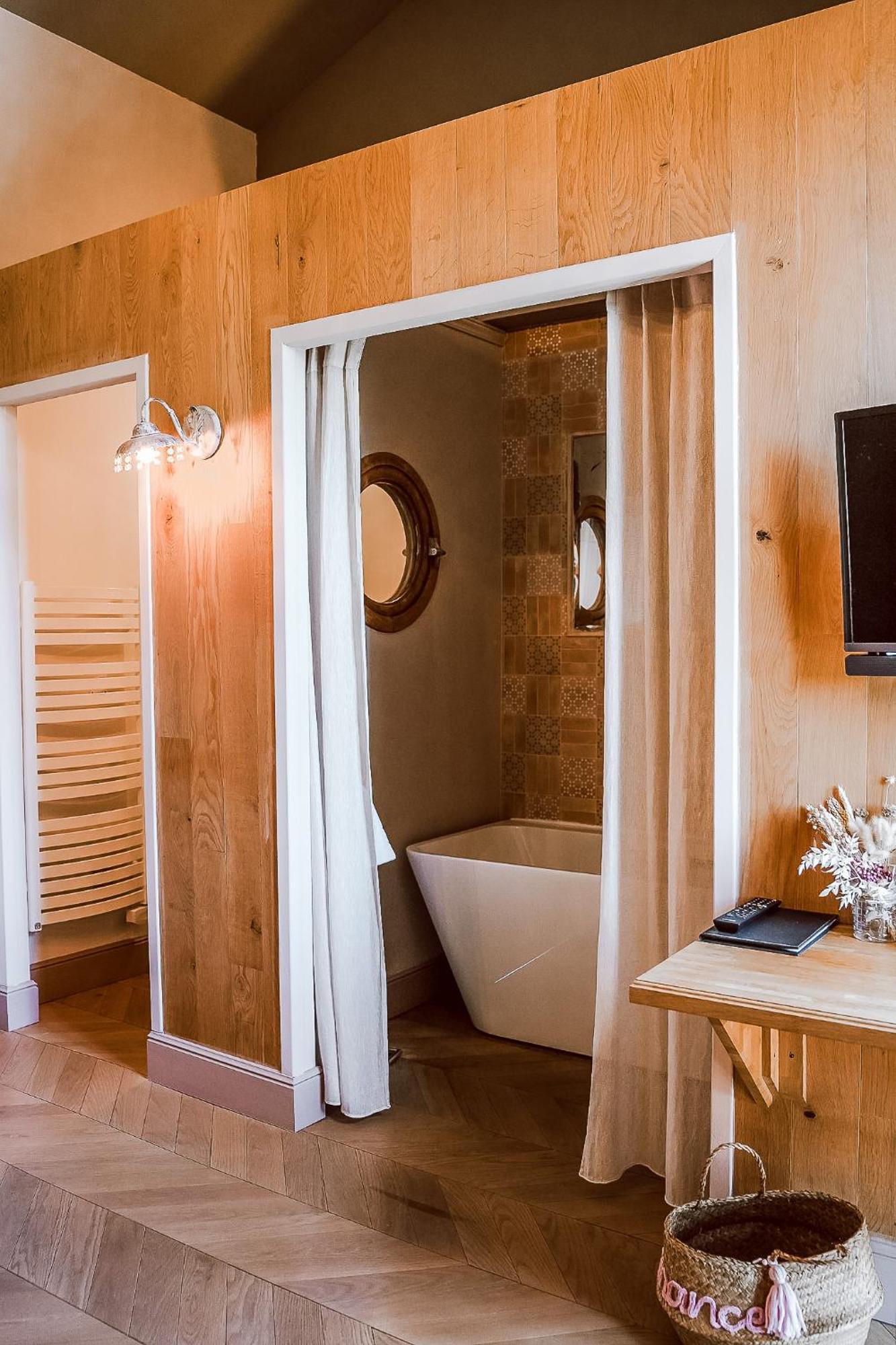 Bastide De L'Endre Bed and Breakfast Callas Εξωτερικό φωτογραφία